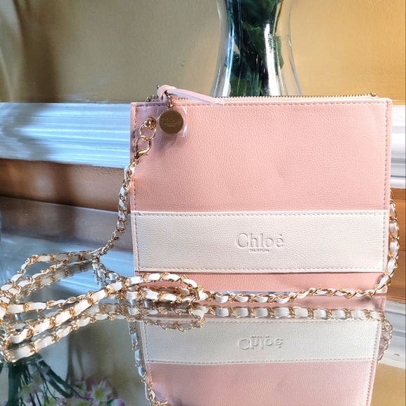 Chloe wristlet/clutch converted to shoulder bag or cross body - Picture 2 of 9